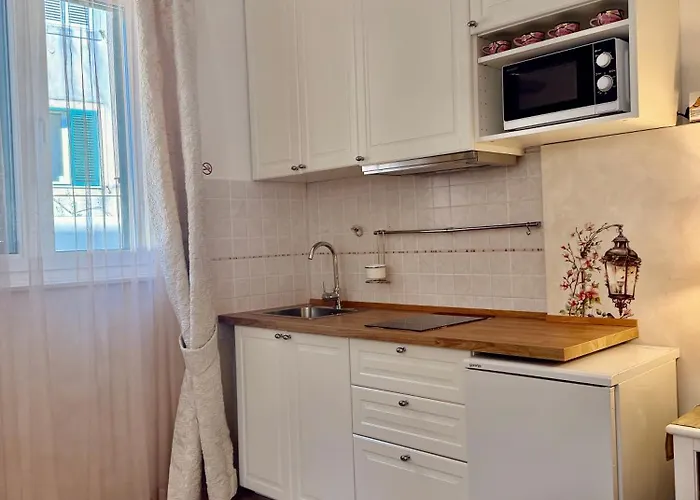Guesthouse Villa Vice 3* Split