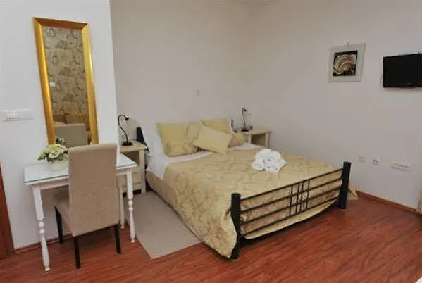 Guest house Guesthouse Villa Vice 3*